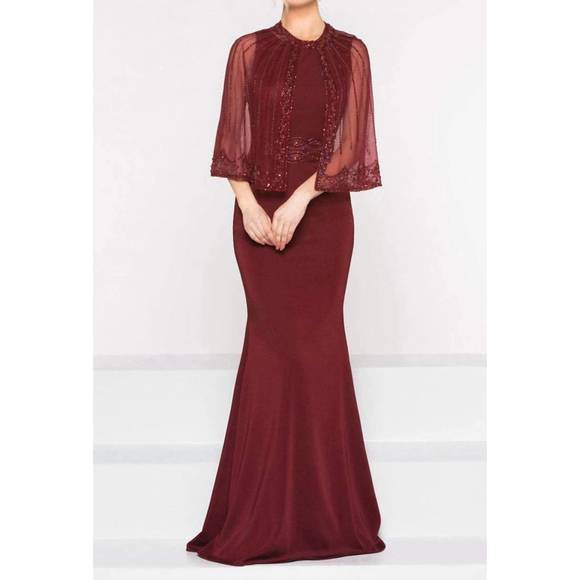 NEW MARSONI BY COLORS cape gown in wine - Picture 1 of 4